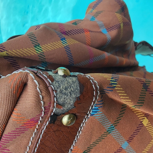 Repair Needed or Use for Parts Only Inner Coach Label with Serial # is Missing - Picture 10 of 17